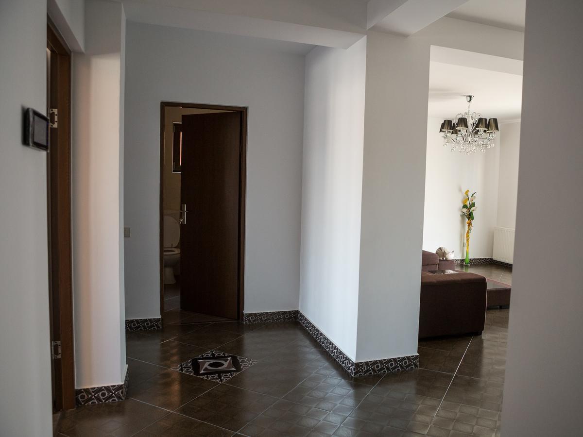 Casa Bella Apartments Bragadiru Extérieur photo